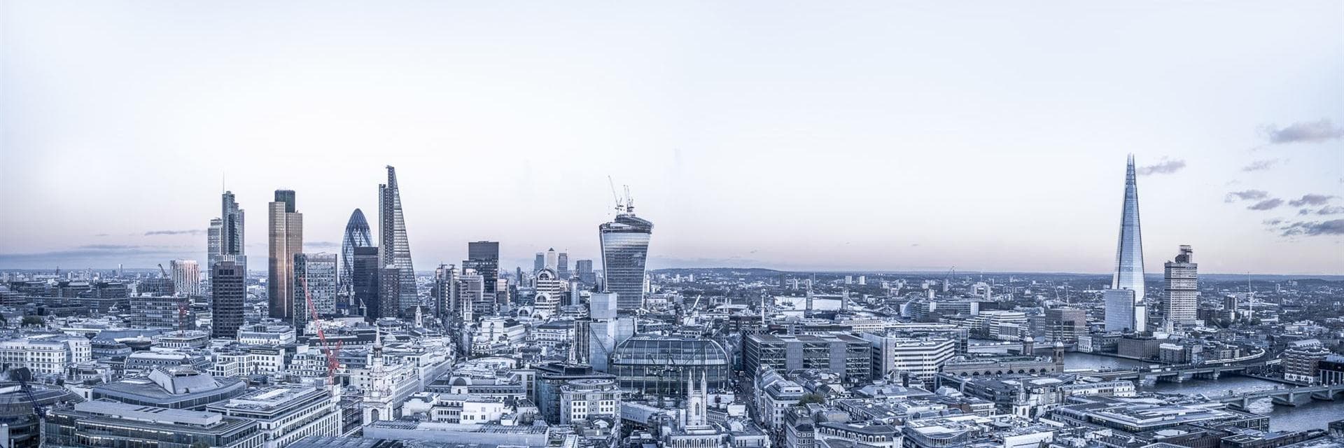 London skyline as a location of the HPL network